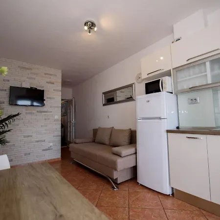 Appartement Marina-2 By Interhome